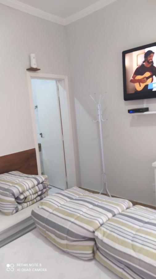 Pousada Quarto Familiar Com Ar,Frigobar,Wi Fi, Garagem Aparecida  Exteriér fotografie